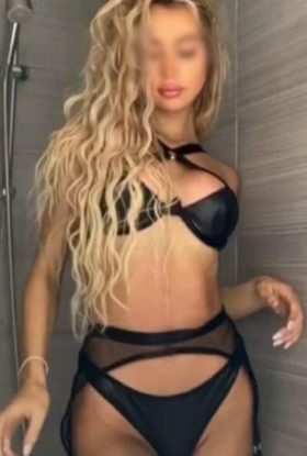 Sasha Sexy model in Thessaloniki 6988665123